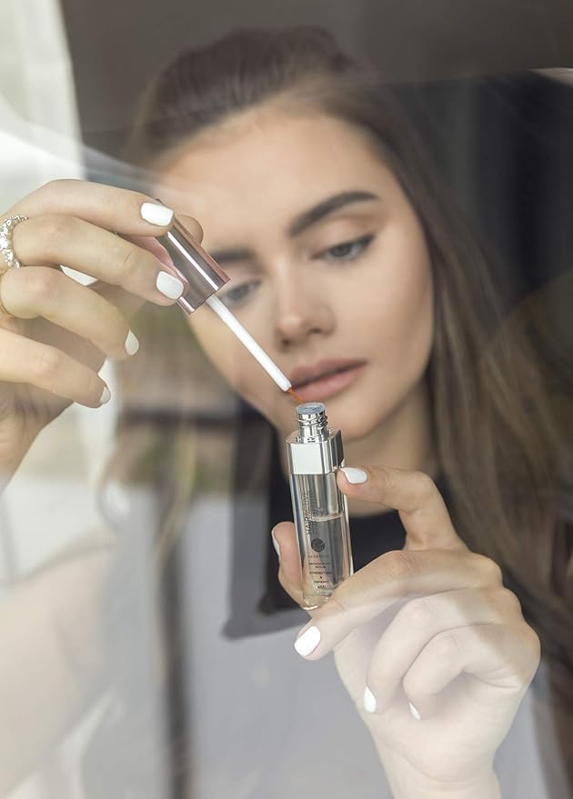 Browworthy Eyebrow Enhancing Serum for Thicker, Fuller and More Defined Eyebrows. Proven Formula Stimulates & Promotes Natural Brow Growth.