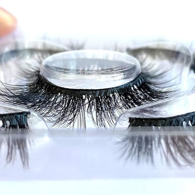 Sunniess False Eyelashes 8D Faux Mink Lashes 100% Handmade Reusable Natural Look Fake Eye lashes Cat-Eye Fluffy Wispy Lashes Dramatic Long Thick Volume Soft Lashes Packs