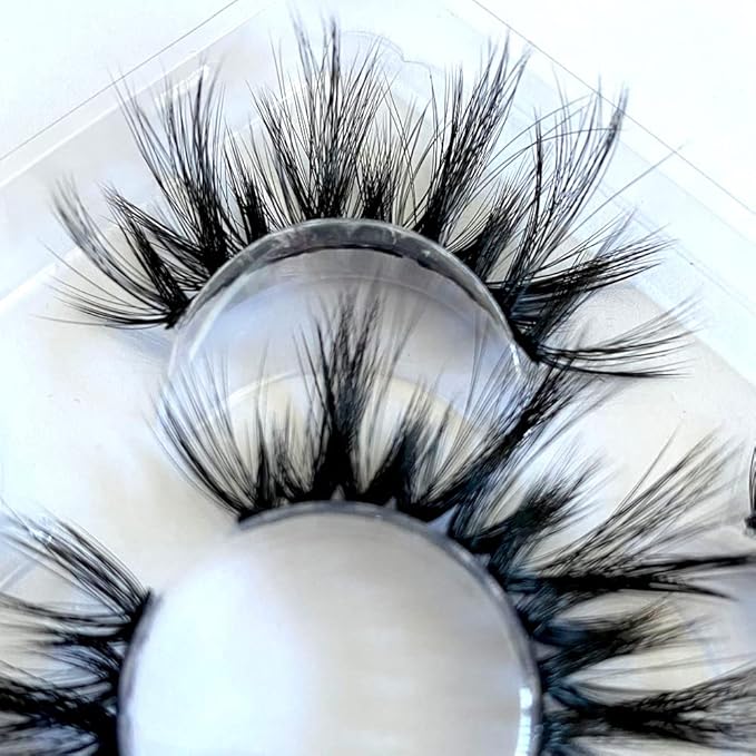 Sunniess False Eyelashes 8D Faux Mink Lashes 100% Handmade Reusable Natural Look Fake Eye lashes Cat-Eye Fluffy Wispy Lashes Dramatic Long Thick Volume Soft Lashes Packs