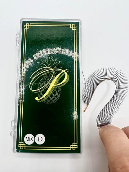 Promade Wet Narrow Fans | Premade Spikes | 5D Spike Flat Base For Wispy, Wet Mascara Lash, Anime Lash Extensions | For Professional Lash Extension | Pinneacle Handmade Lash Supply (C curl)